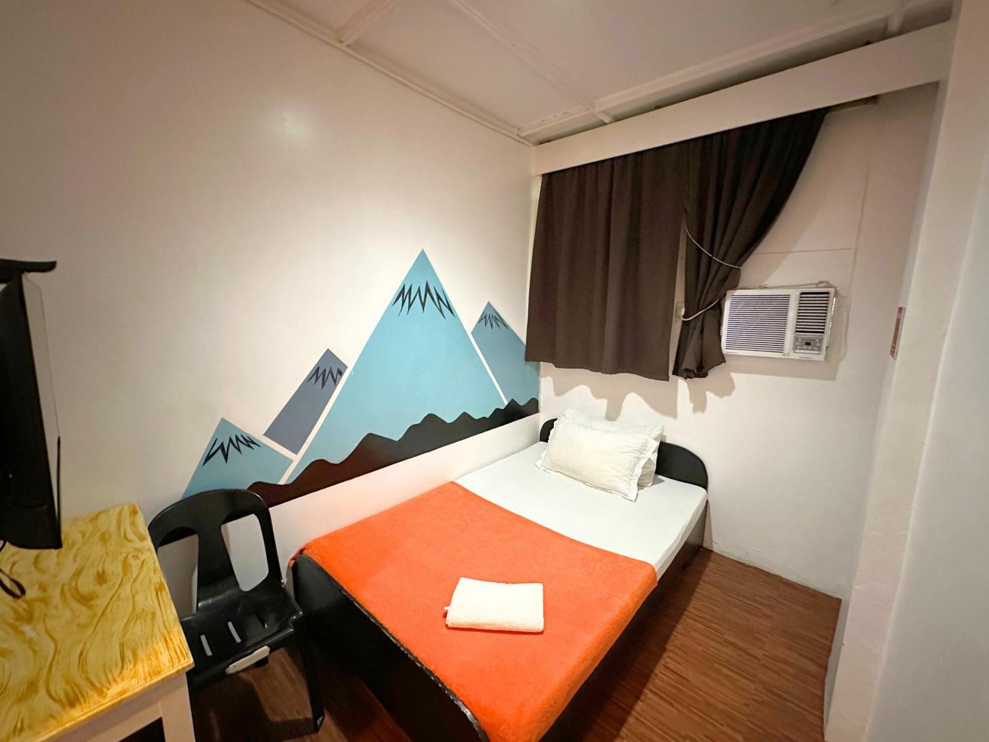 Dormitelsph Espana Manila Exterior photo